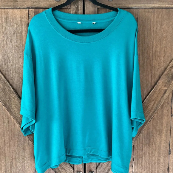 Athleta Bliss Crew Neck Soft Athleisure Sweatshirt Chandail Green Size 1X NWOT - Picture 3 of 8